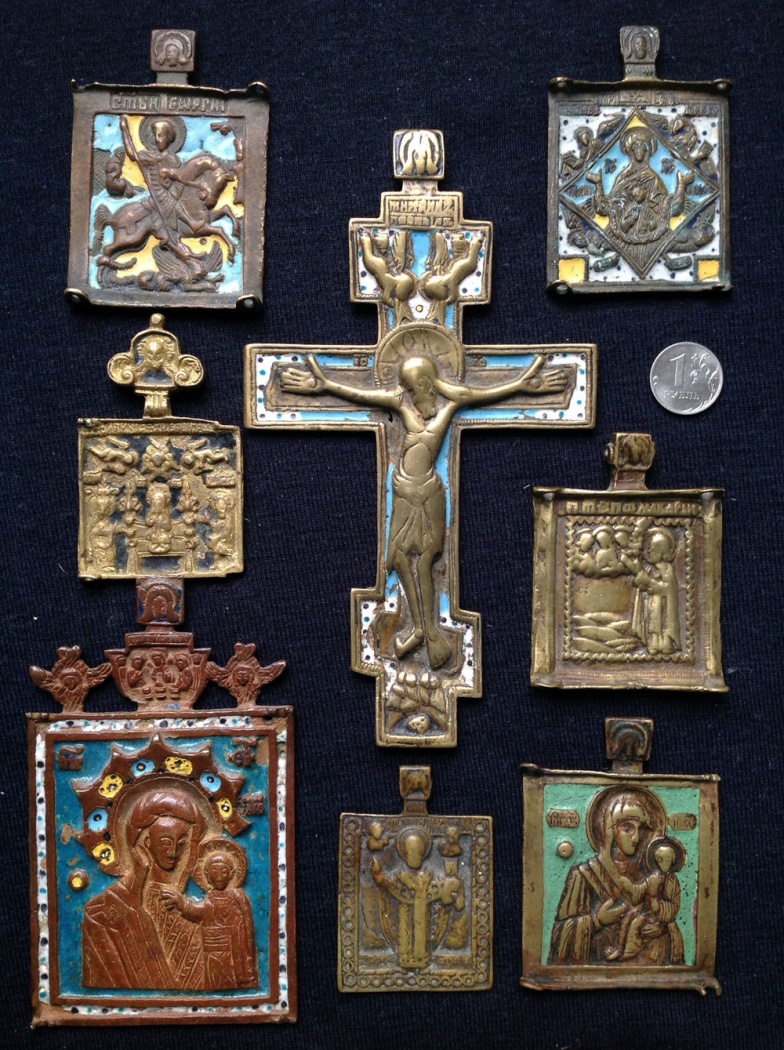 Меднолитые иконы, складни (средники) и крест 18 века